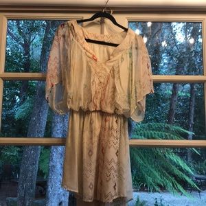 Gypsy dress with pattern